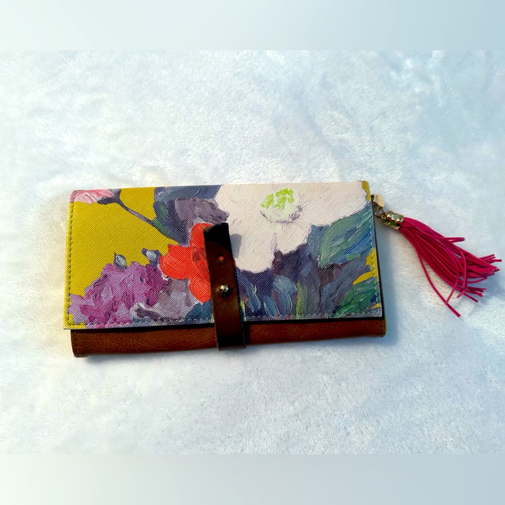 House of Disaster wallet. EUC